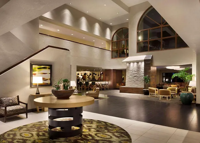 Embassy Suites By Hilton Phoenix Tempe